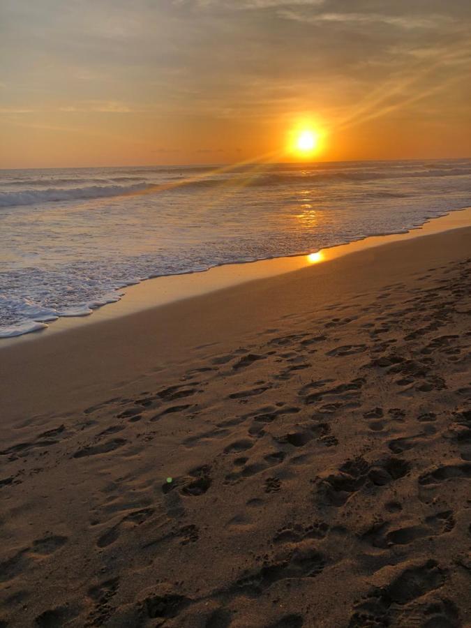 Rumah Kahyangan Canggu Exteriör bild